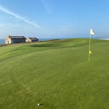 Del Rey - Spacious And Bright Townhouse With Golf View * Amoreira (Leiria)