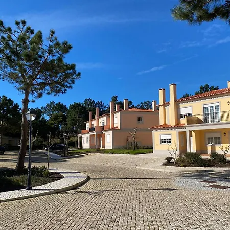 Tatil Evi Del Rey - Spacious And Bright Townhouse With Golf View Amoreira (Leiria)